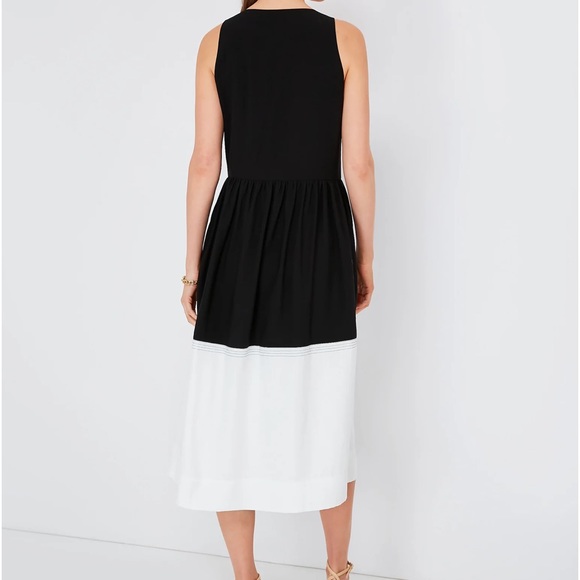 POMANDER PLACE
Black and White Dylan Dress - Picture 4 of 9